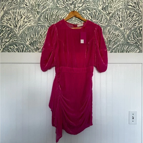Rhode Pia Velvet Pink Minidress with Puff Sleeves in Women's 6 - Picture 4 of 7